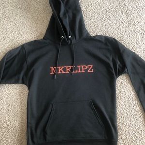 Nkflipz custom sweater
